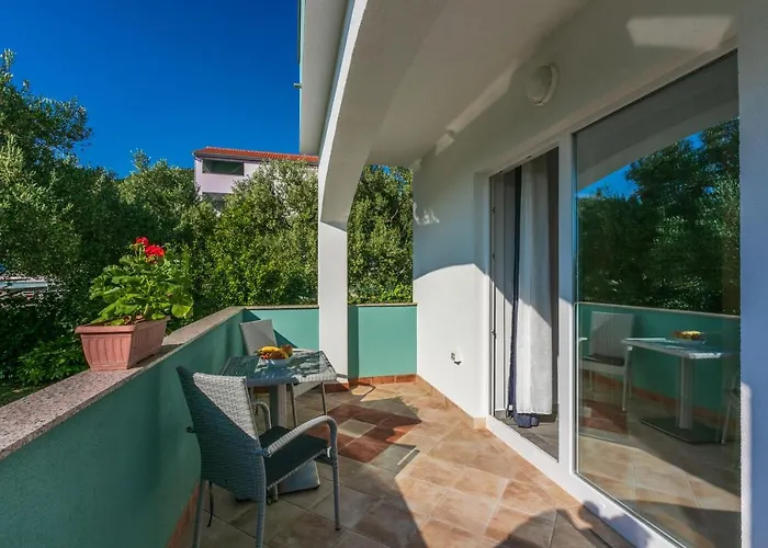 아파트 Nada Mundanije