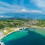 Nada * Mundanije