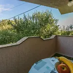 Nada Apartman Mundanije