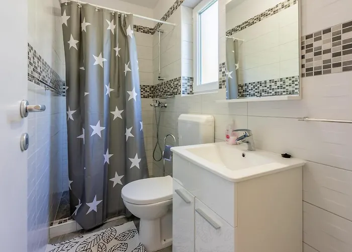 Διαμέρισμα Nada Mundanije