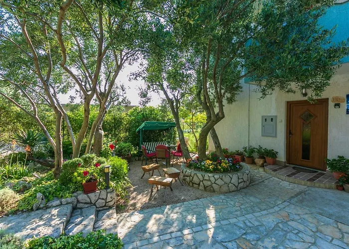 Nada Διαμέρισμα Mundanije